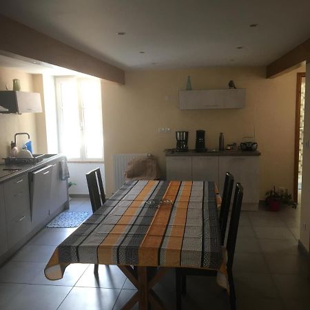 Chambre Familiale Chez L Habitant Loriol-sur-Drome Exteriér fotografie