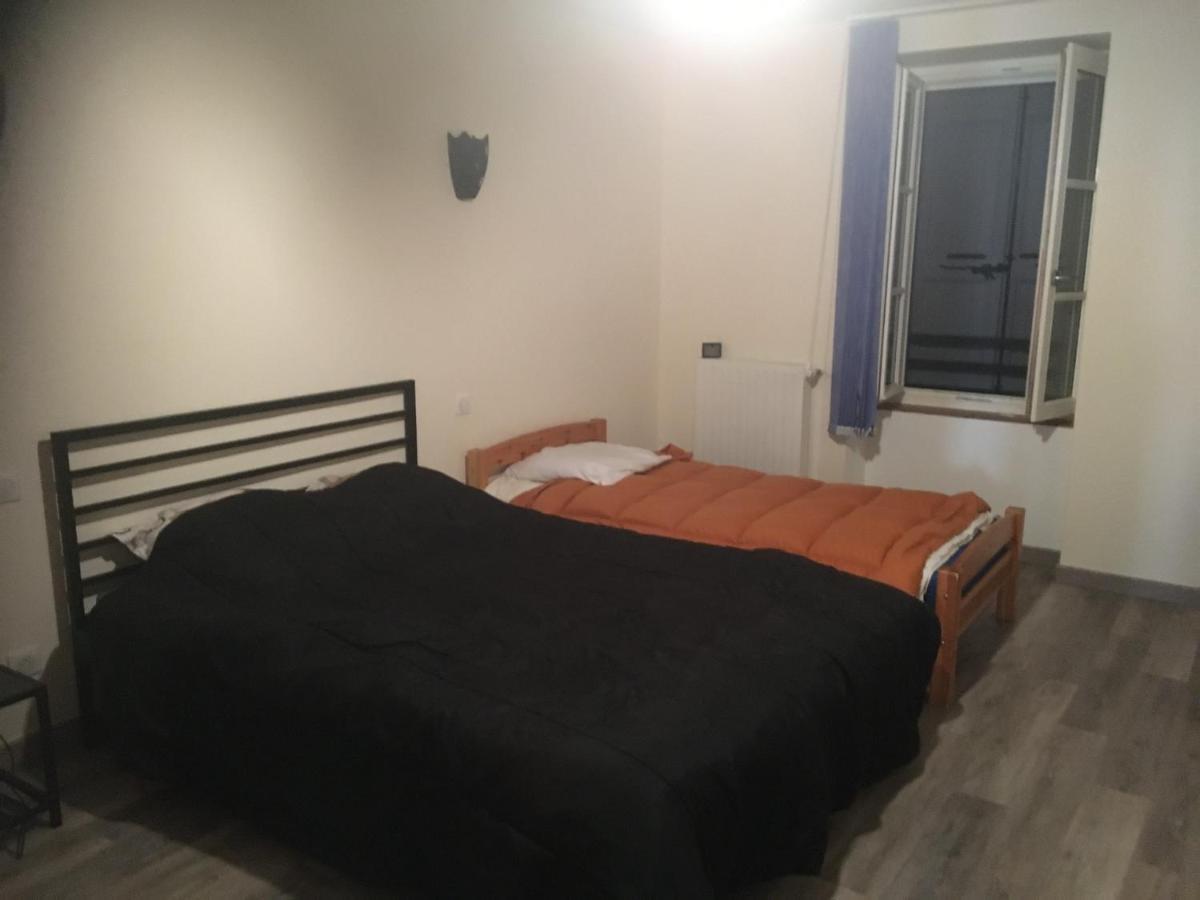 Chambre Familiale Chez L Habitant Loriol-sur-Drome Exteriér fotografie